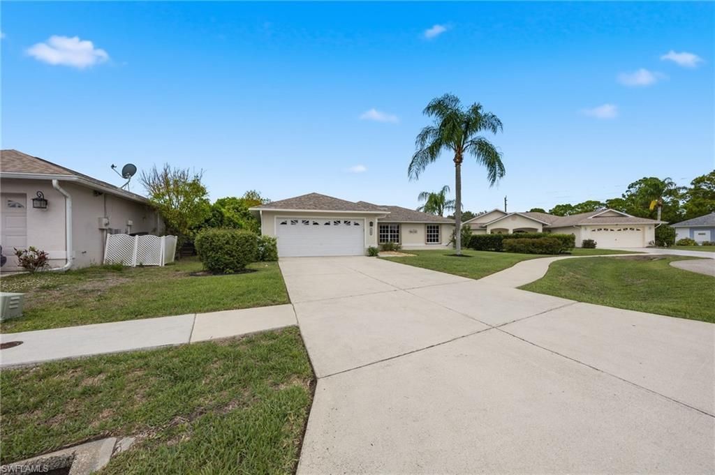 1529 Junior Ct , Lehigh Acres, FL 33971 Photo