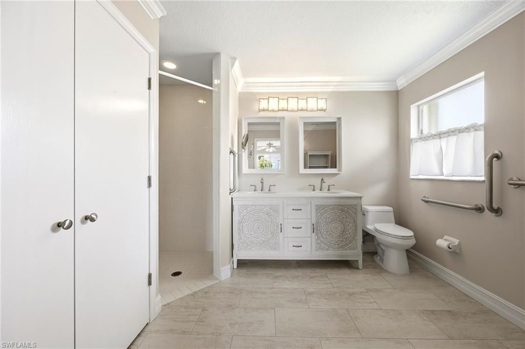 1529 Junior Ct, Lehigh Acres, FL 33971 Photo