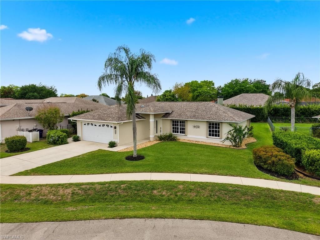 1529 Junior Ct , Lehigh Acres, FL 33971 Photo