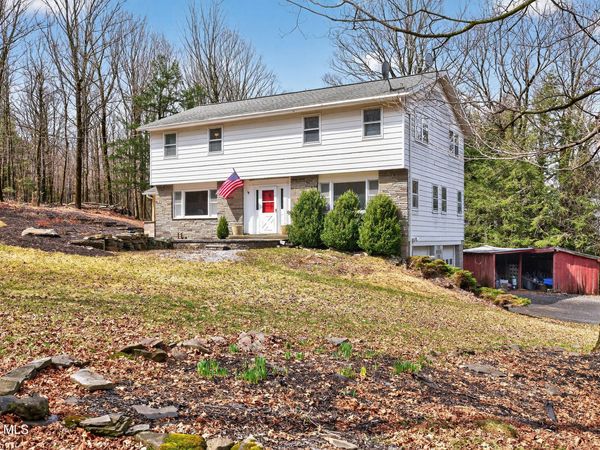 54 High Point Road, Berne, NY 12023