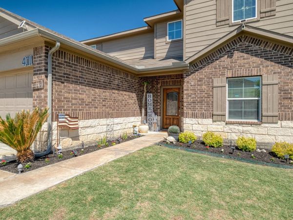401 Coleto Creek LOOP, Kyle, TX 78640