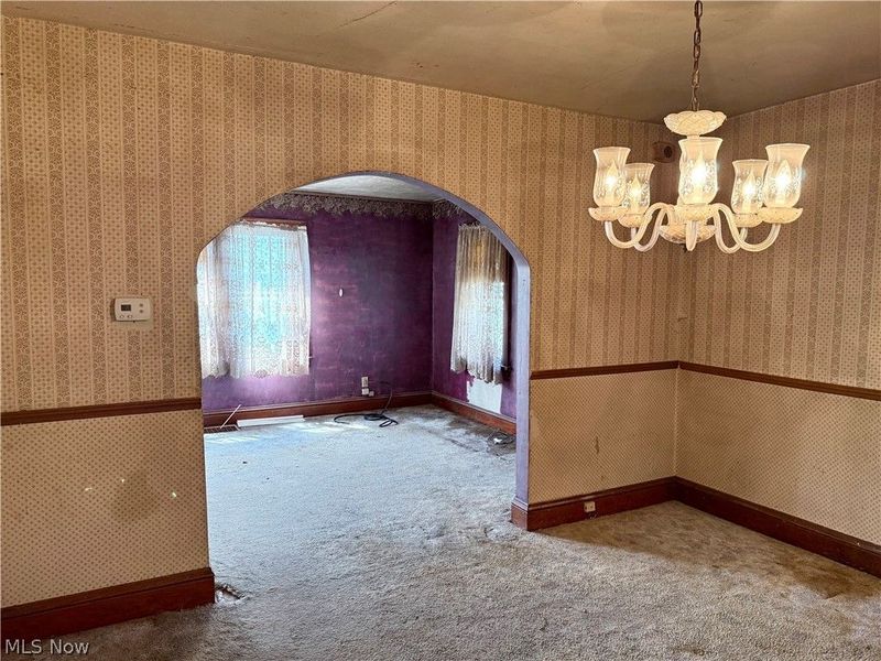 677 Eastland Avenue, Akron, OH 44305 Photo 5