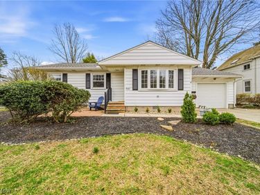 8462 Nowlen Street , Mentor, OH 44060