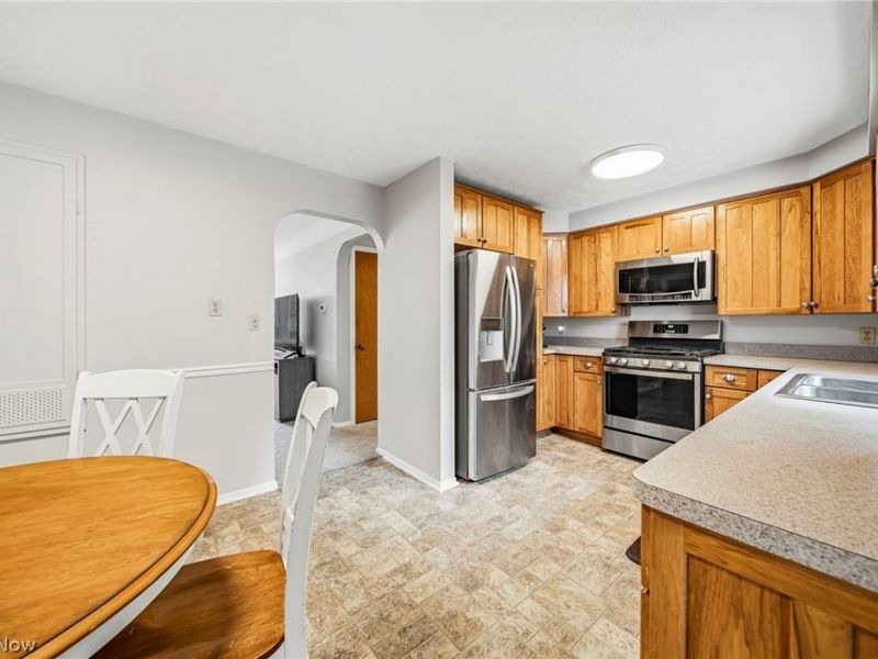 8462 Nowlen Street, Mentor, OH 44060 Photo 11