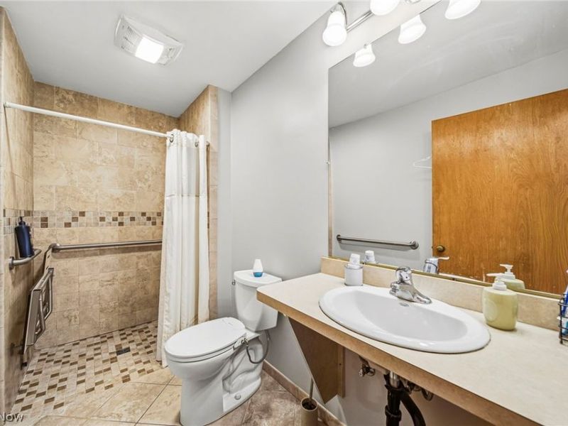 8462 Nowlen Street, Mentor, OH 44060 Photo 20