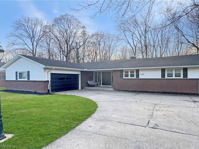 7230 Elmland Avenue, Poland, OH 44514 Photo 1