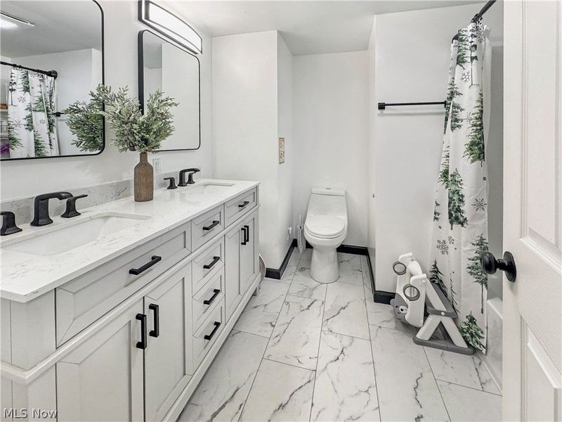 7230 Elmland Avenue, Poland, OH 44514 Photo 11