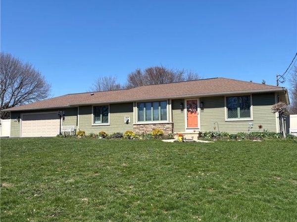 8421 Forest Road, Gasport, NY 14067