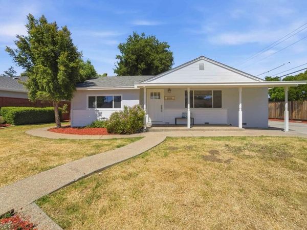 22051 Hibiscus Drive, Cupertino, CA 95014