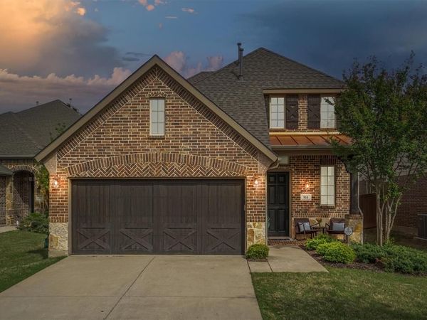 910 Kirby Drive, Argyle, TX 76226
