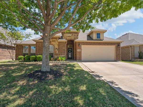 1685 Yukon Drive, Burleson, TX 76028
