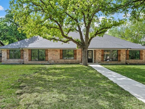 3704 Sweetbriar Lane, Colleyville, TX 76034