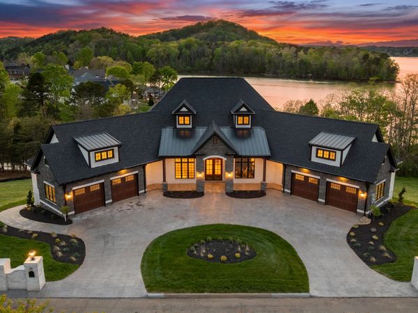 155 Amblecrest Drive, Vonore, TN 37885