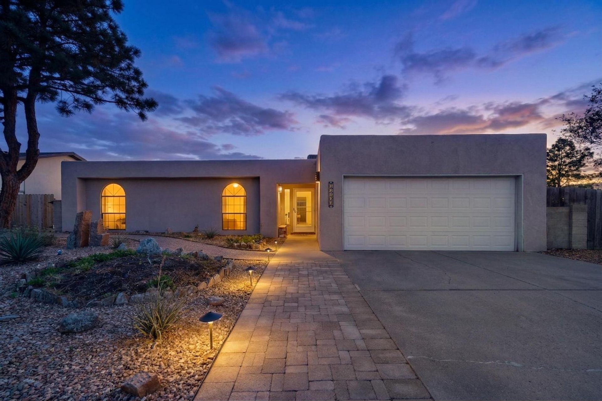 14208 Turner Court Ne, Albuquerque, NM 87123 Main Photo