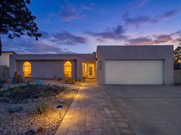 14208 Turner Court NE, Albuquerque, NM 87123