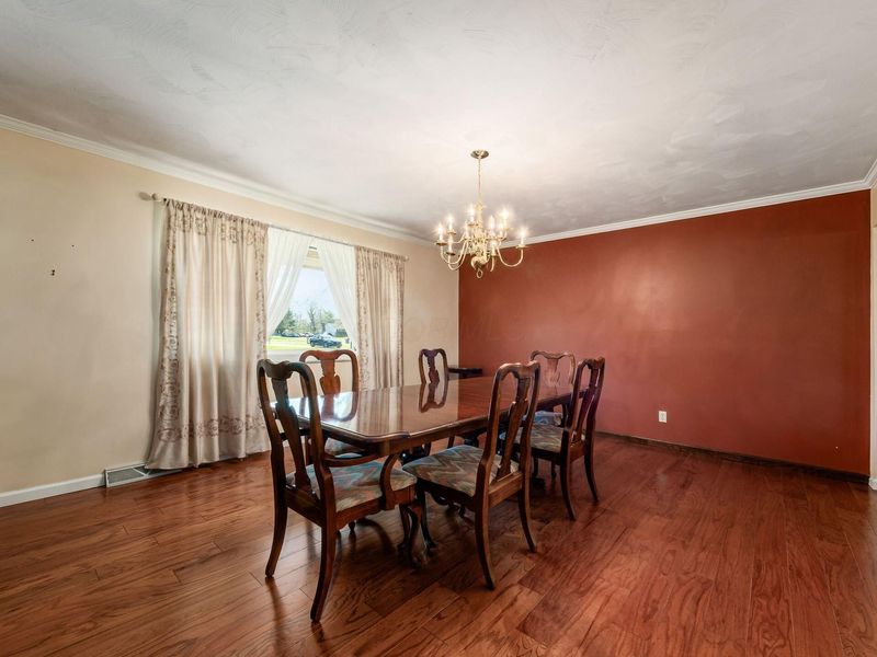 1975 Surrey Road, Blacklick, OH 43004 Photo 21