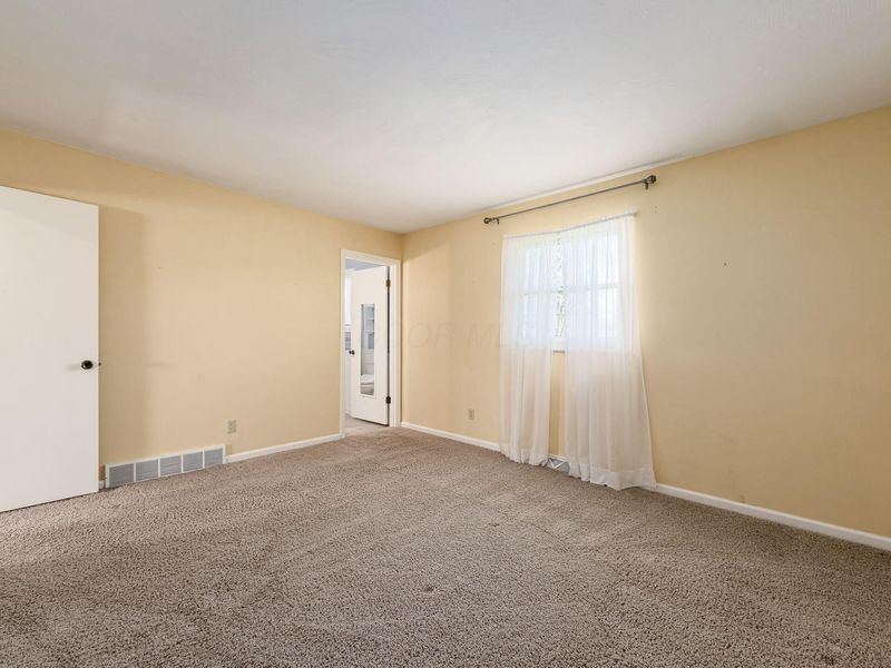 1975 Surrey Road, Blacklick, OH 43004 Photo 27