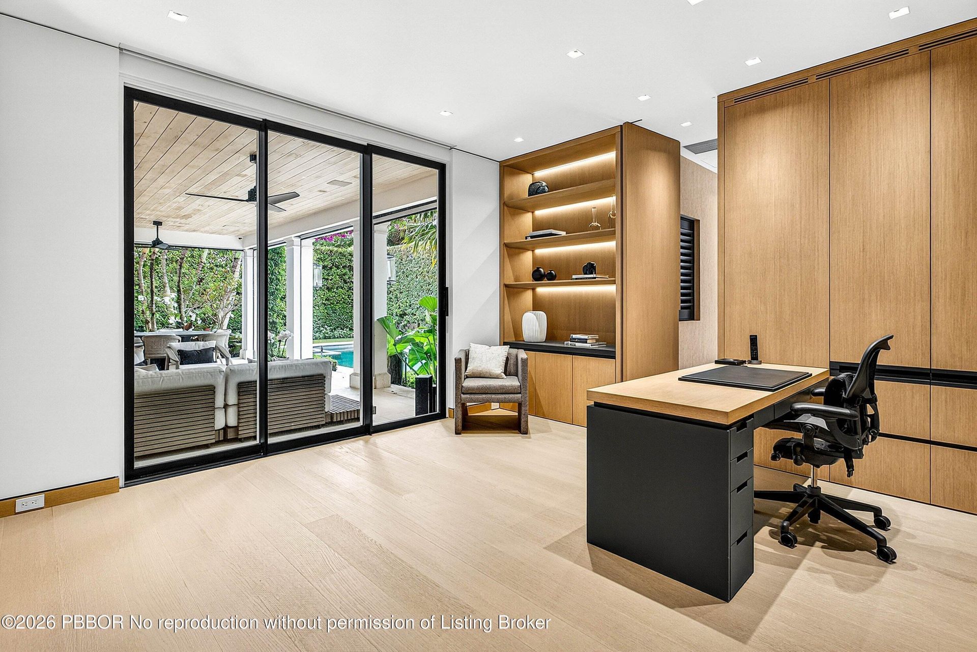 232 Seabreeze Avenue, Palm Beach, FL 33480 Photo