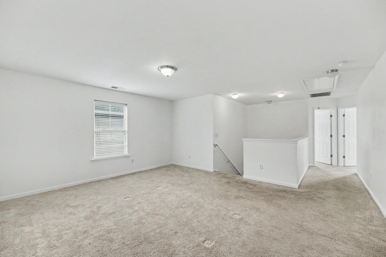 106 Swiftwater Way Photo 31