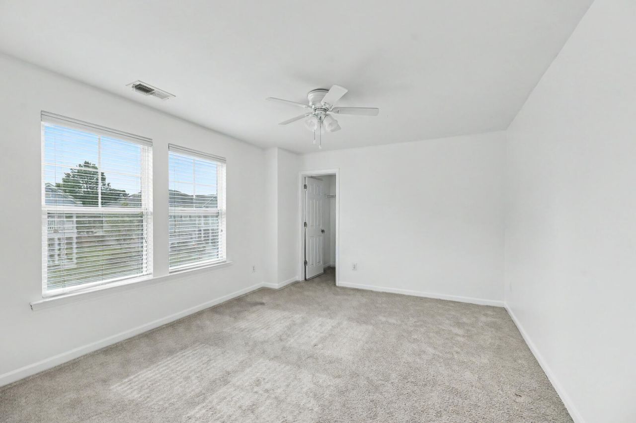 106 Swiftwater Way Photo 32