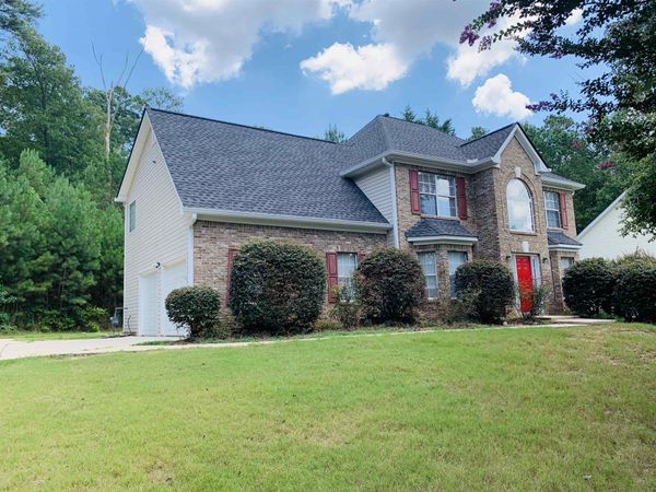 325 Barrington Grange Drive, Sharpsburg, GA 30277