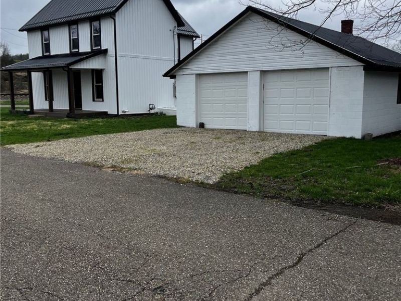 602 Adams Street, Conesville, OH 43811 Photo 4