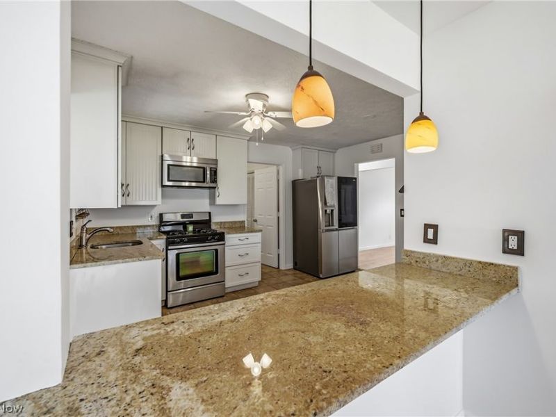 383 Balmoral Drive, Richmond Heights, OH 44143 Photo 17