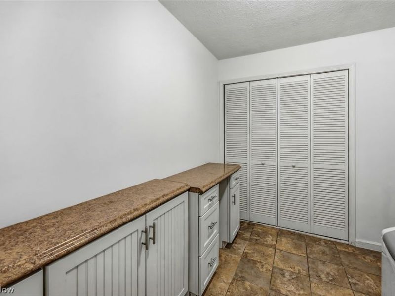 383 Balmoral Drive, Richmond Heights, OH 44143 Photo 21