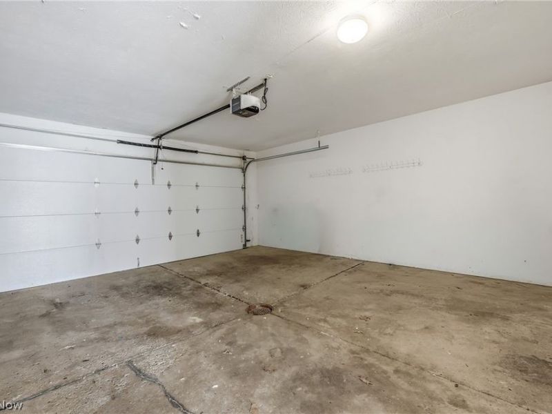 383 Balmoral Drive, Richmond Heights, OH 44143 Photo 28