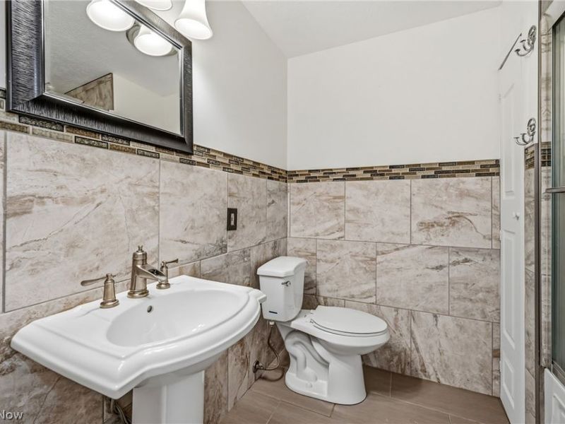 383 Balmoral Drive, Richmond Heights, OH 44143 Photo 31