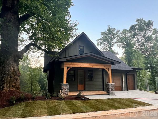 51 Bear Tree Cove, Canton, NC 28716