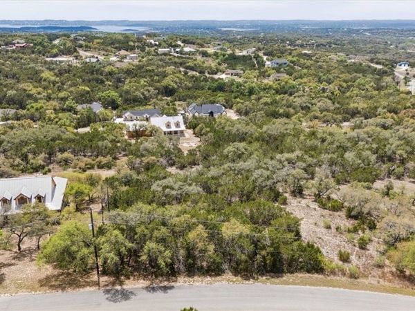 1082 Madrone Road , Fischer, TX 78623
