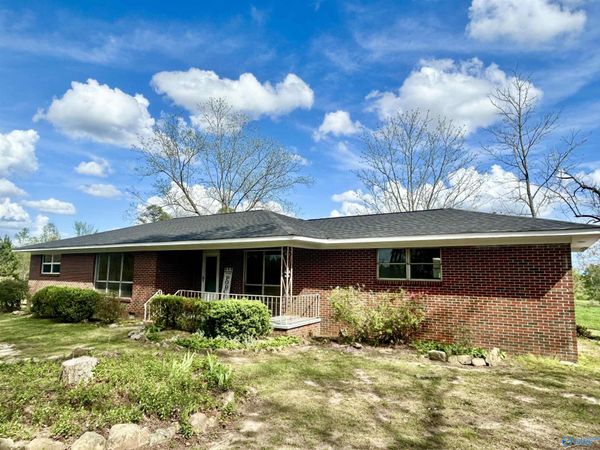 715 County Road 99, Fort Payne, AL 35967