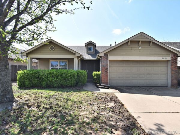 6650 E 130th Place , Bixby, OK 74008