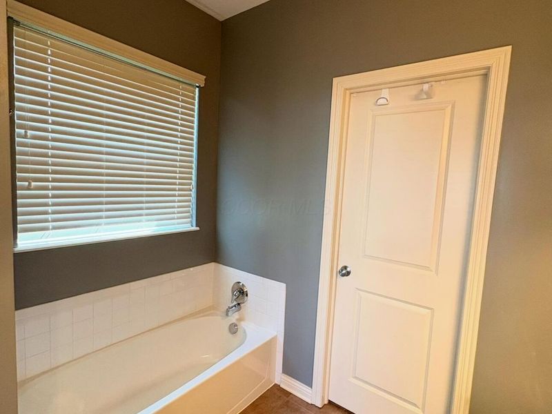 8684 Lovell Lane, Blacklick, OH 43004 Photo 11