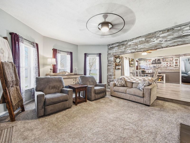 186 N Front Street, La Rue, OH 43332 Photo 9