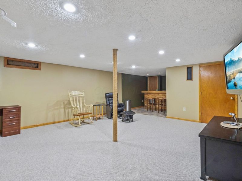 1120 Devlin Court, Columbus, OH 43228 Photo 35