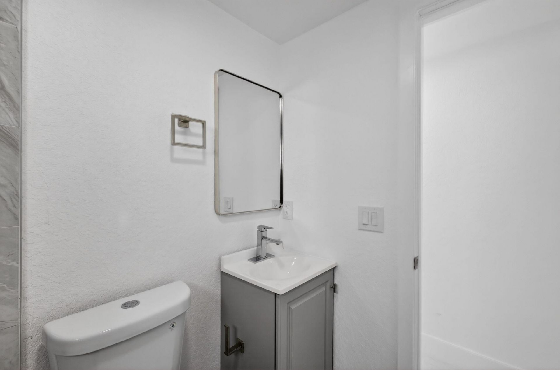 1225 W 32 Street, Riviera Beach, FL 33404 Photo