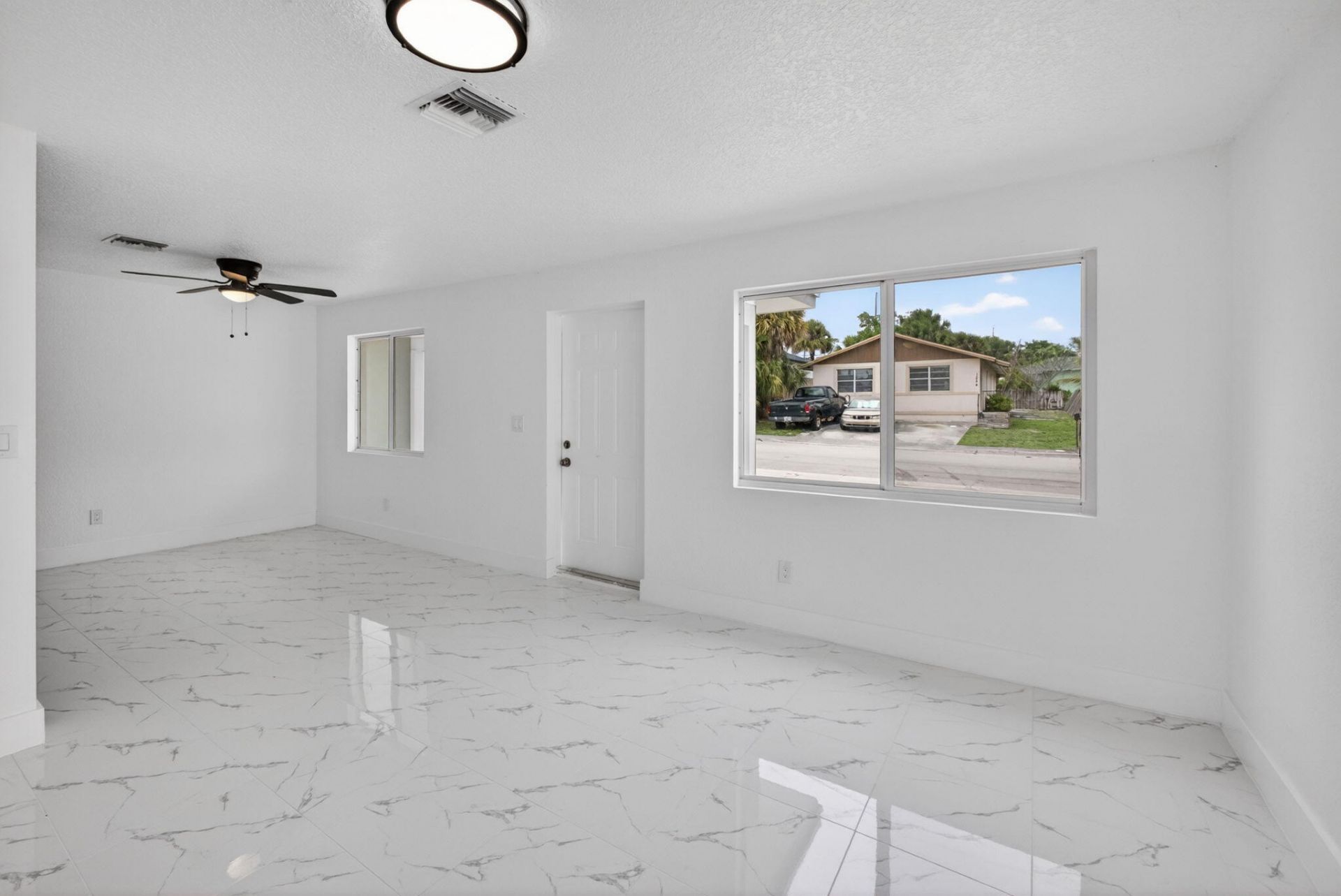 1225 W 32 Street, Riviera Beach, FL 33404 Photo