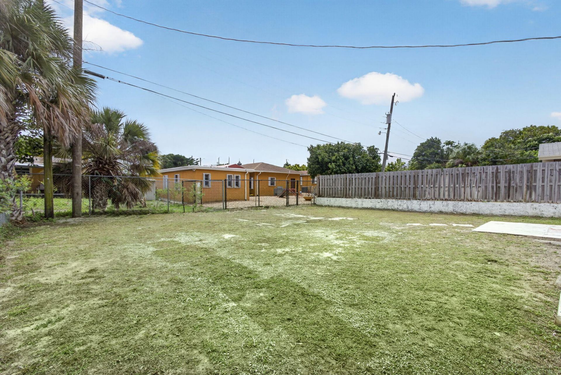 1225 W 32 Street, Riviera Beach, FL 33404 Photo