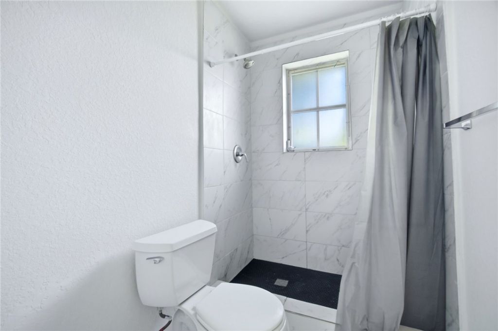 321 Chaminade Drive, Hollywood, FL 33021 Photo