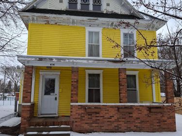 414 Maple Street S, Sauk Centre, MN 56378