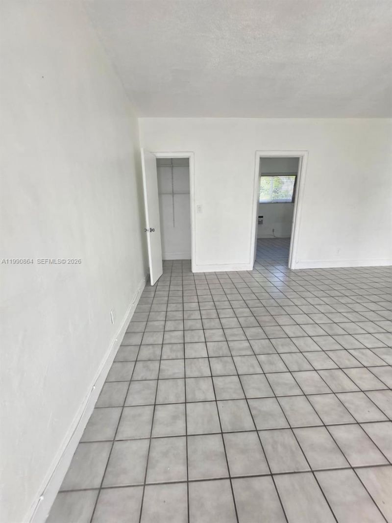 7155 Rue Notre Dame, Unit 9, Miami Beach, FL 33141 Photo