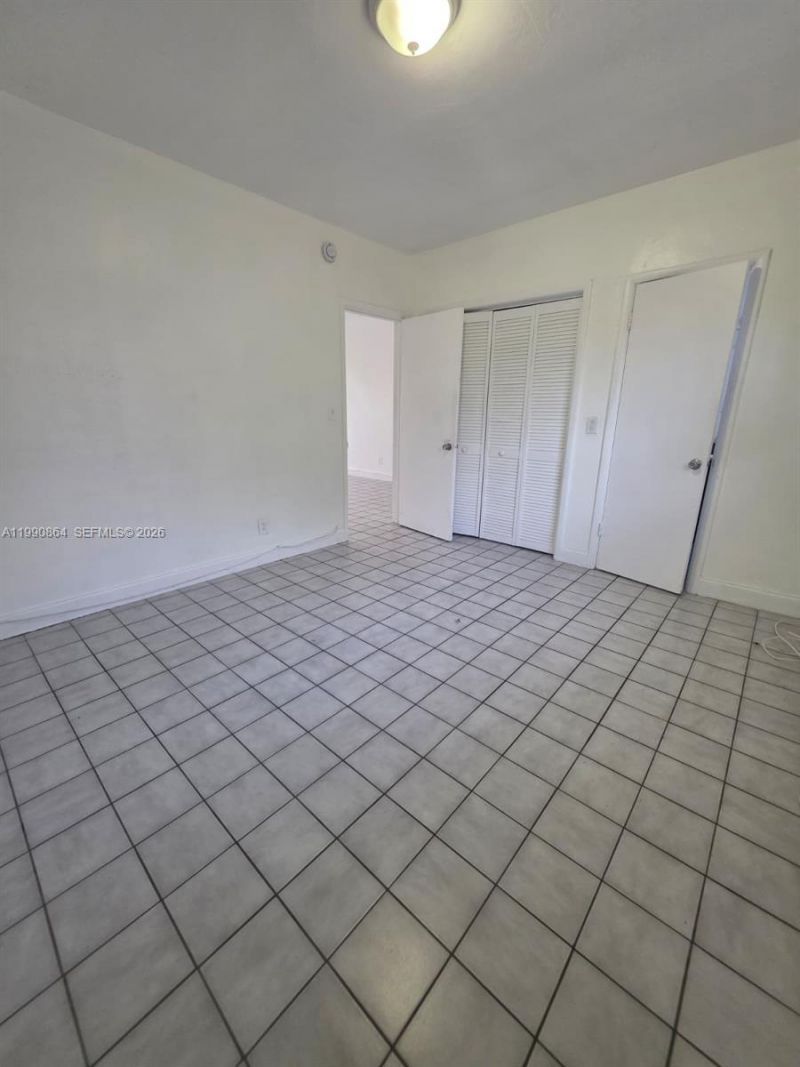 7155 Rue Notre Dame, Unit 9, Miami Beach, FL 33141 Photo