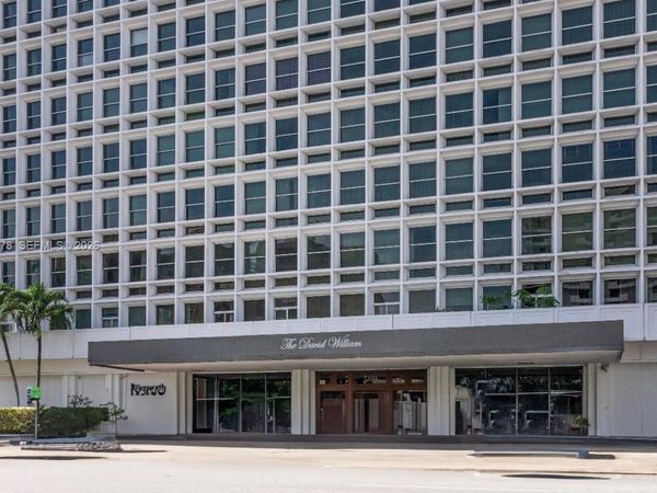 700 Biltmore Way, Unit 1004, Coral Gables, FL 33134