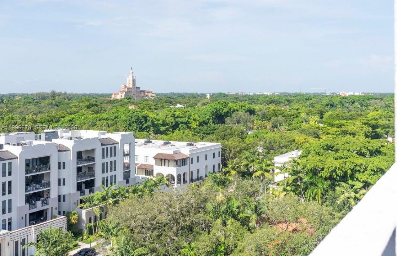 700 Biltmore Way, Unit 1004, Coral Gables, FL 33134 Photo