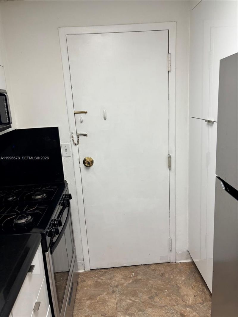 700 Biltmore Way, Unit 1004, Coral Gables, FL 33134 Photo