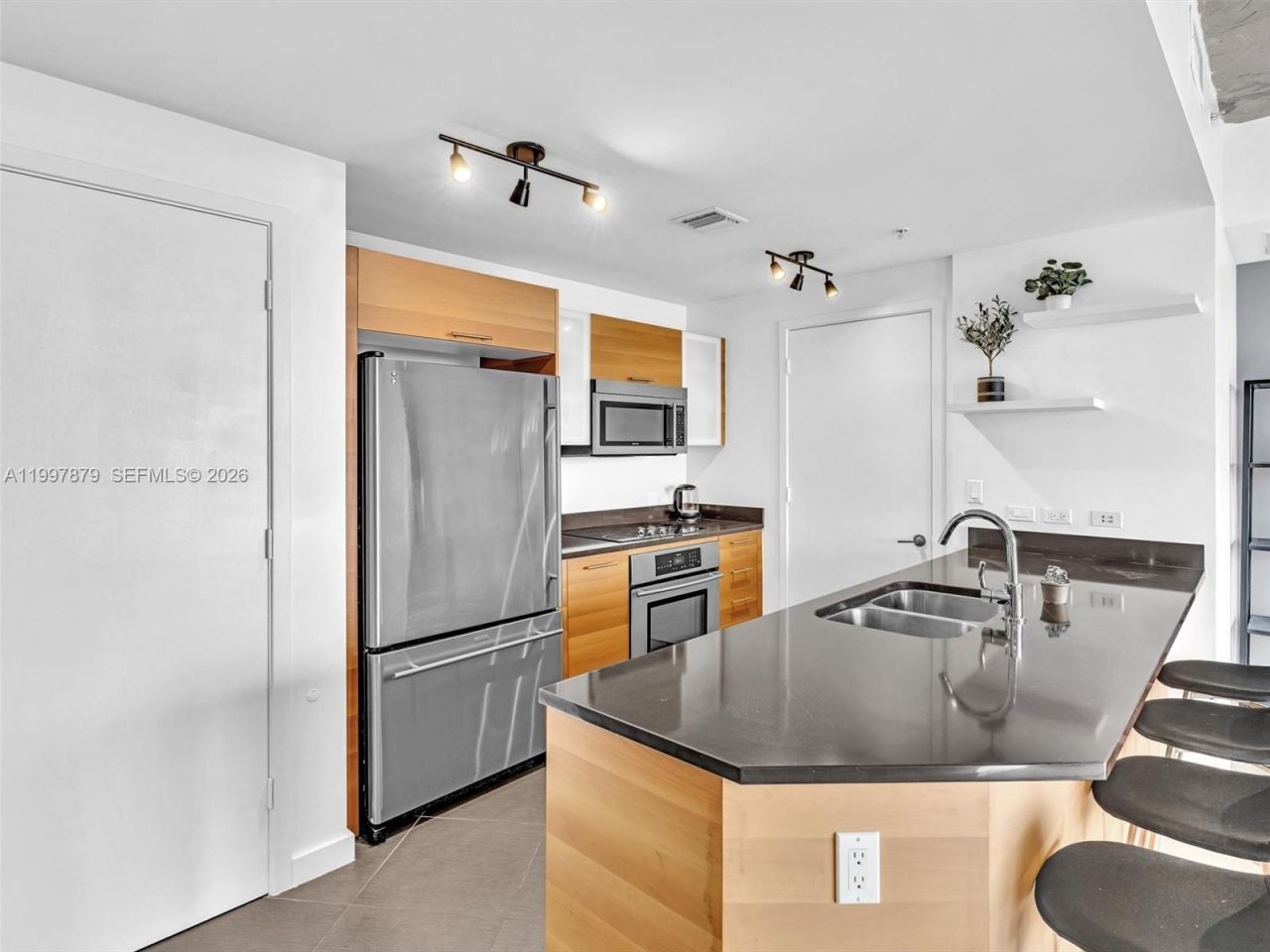 3301 NE 1st Ave, Unit H2706, Miami, FL 33137 Photo