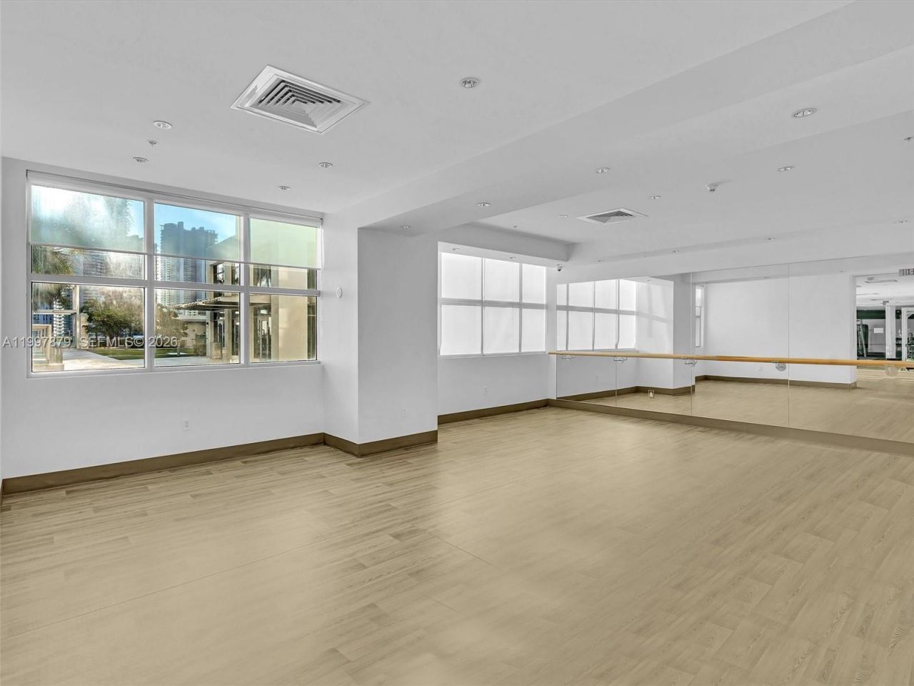 3301 NE 1st Ave, Unit H2706, Miami, FL 33137 Photo