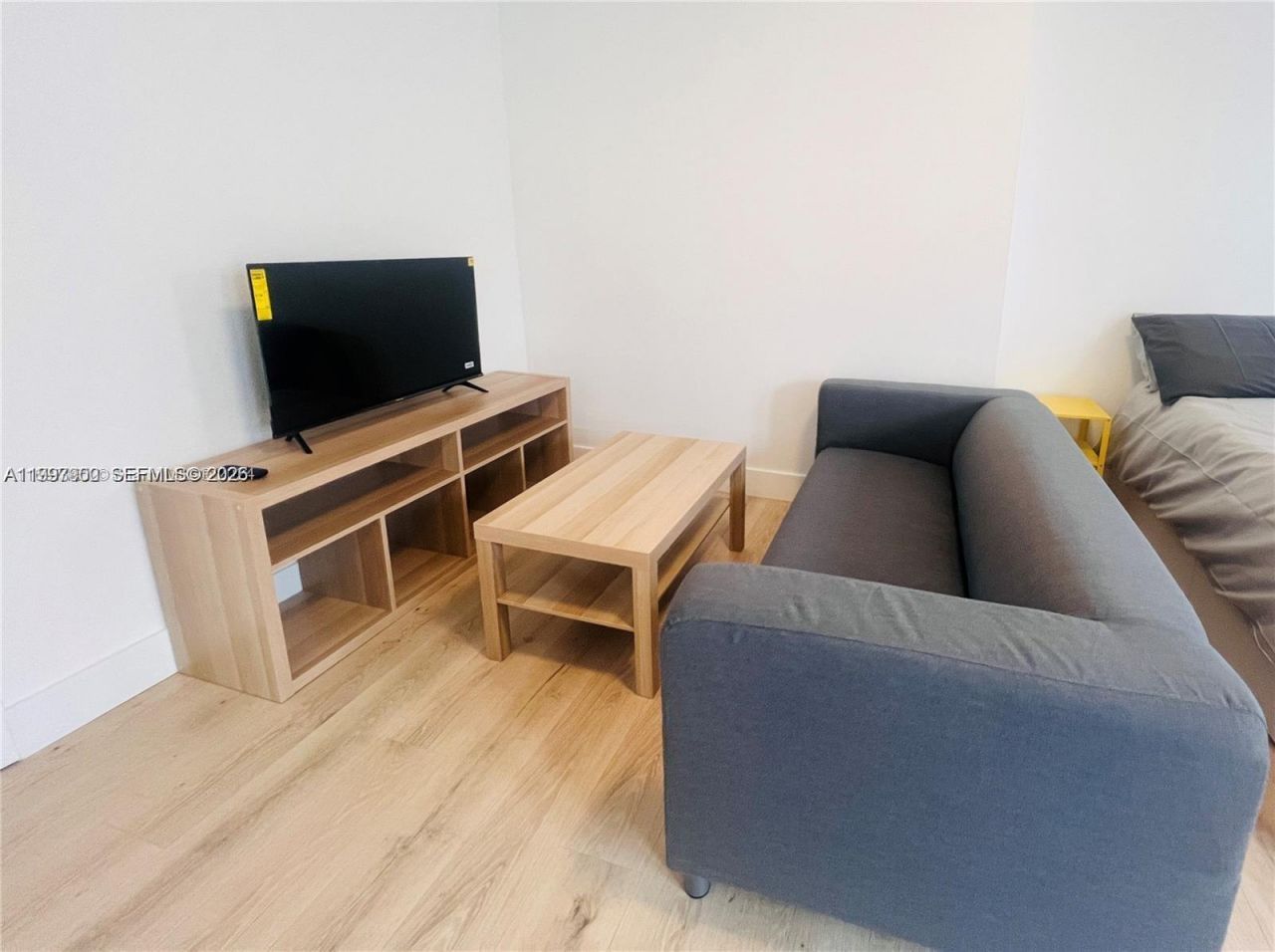 842 Meridian Ave, Unit 2G, Miami Beach, FL 33139 Photo